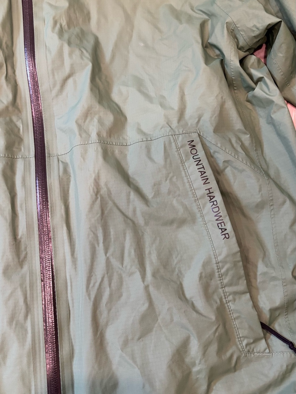 Mountain Hardwear Green Hooded Rain jacket - Picture 7 of 8